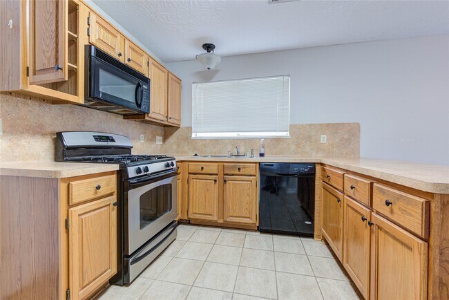 Building Photo - 3322 Larkwood Ln