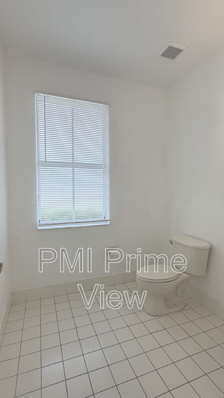 Building Photo - 8934 SW 153rd Ct