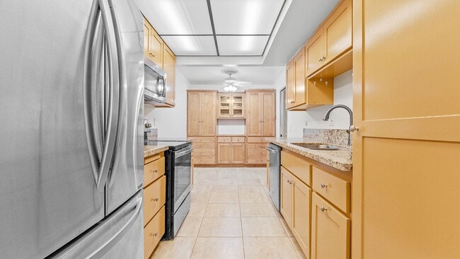 Building Photo - Beautiful Mountain Condo. 3 Bed-2Bath