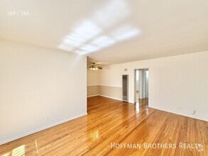 Building Photo - 1124 S Holt Ave Los Angeles, CA 90035