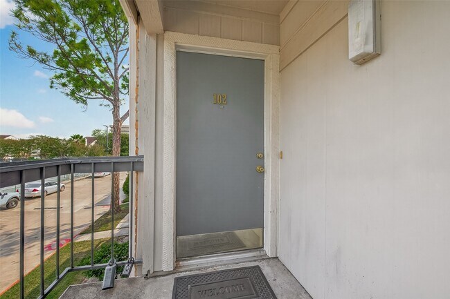 Building Photo - 7900 N Stadium Dr