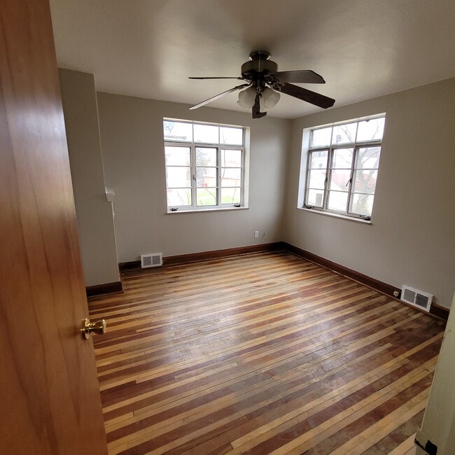 Building Photo - 4235 Chester Dr