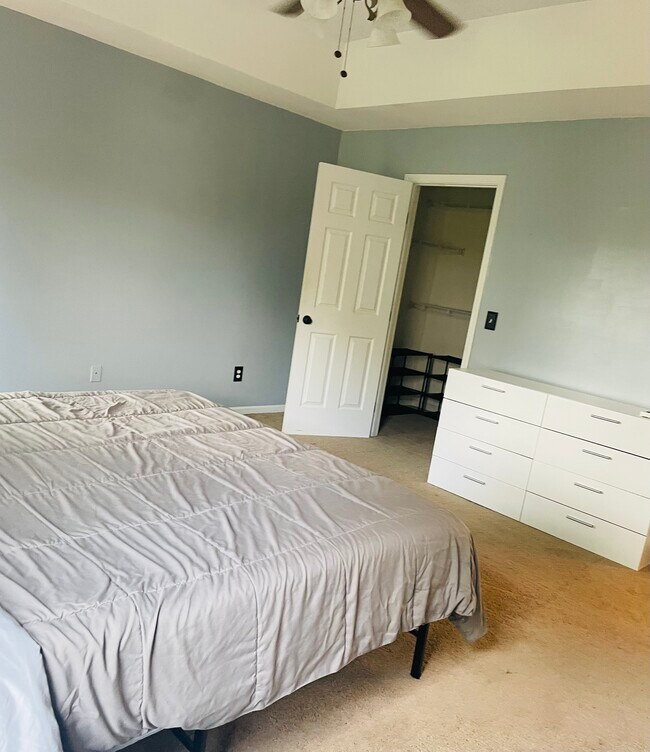 Building Photo - 205 Marcie Rush Ln