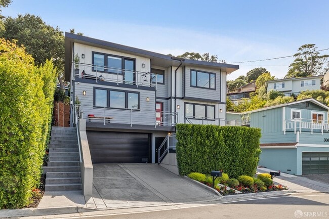 Building Photo - 316 Humboldt Rd