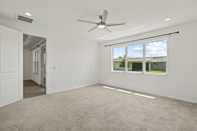 Building Photo - 11340 SW Lyra Dr.