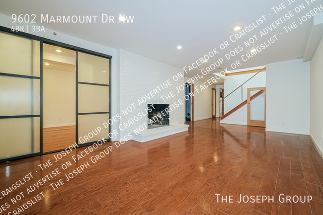 Building Photo - 9602 Marmount Dr NW