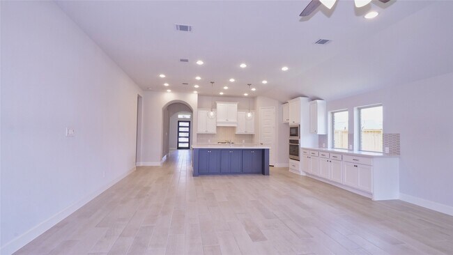 Building Photo - 4210 Haven Crest Ln