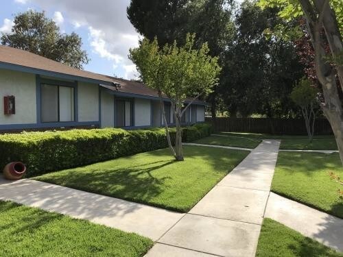 Building Photo - Hacienda Apartments