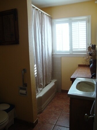 Building Photo - Coming soon! 3 bedroom 2 bath in Maple Park, South Salinas