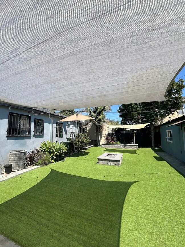 Building Photo - 15700 Crenshaw Blvd