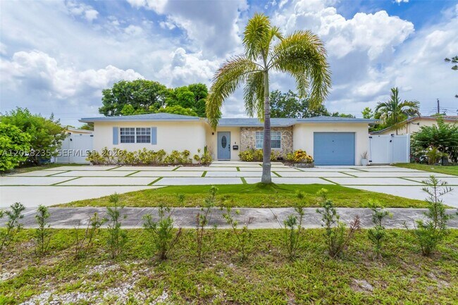 Building Photo - 4930 NW 17th St