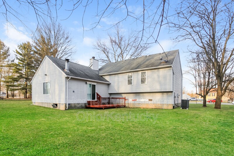 Building Photo - 3881 Magnolia Dr