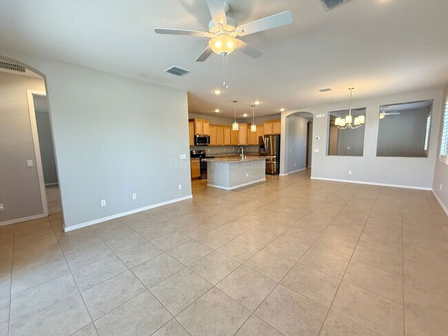 Building Photo - 15170 W Pierce St