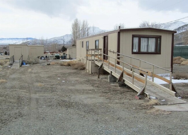 Building Photo - Single Wide in Yerington For Rent