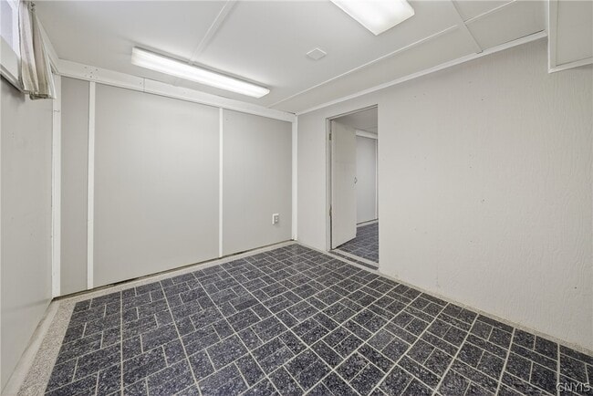 Building Photo - 500 Malden Rd