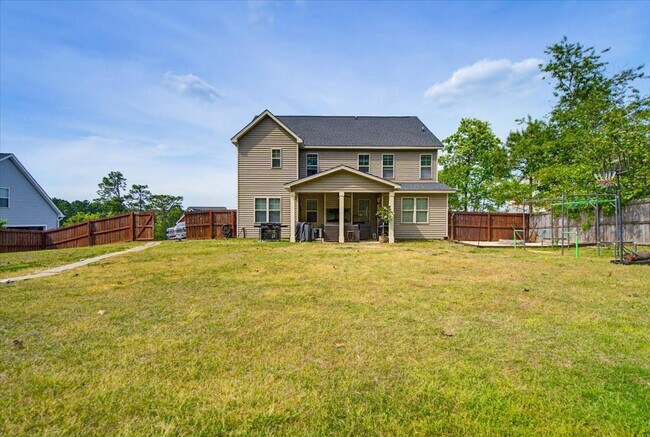 Building Photo - 90 Countryside Dr