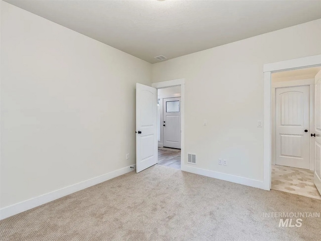 Building Photo - 6631 S Kirra Way