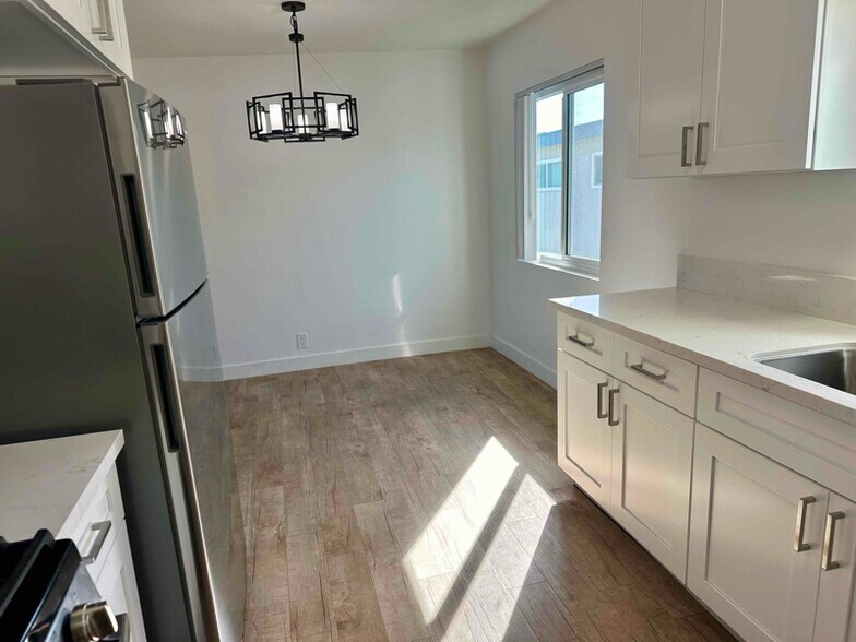 Building Photo - 24319 Narbonne Ave