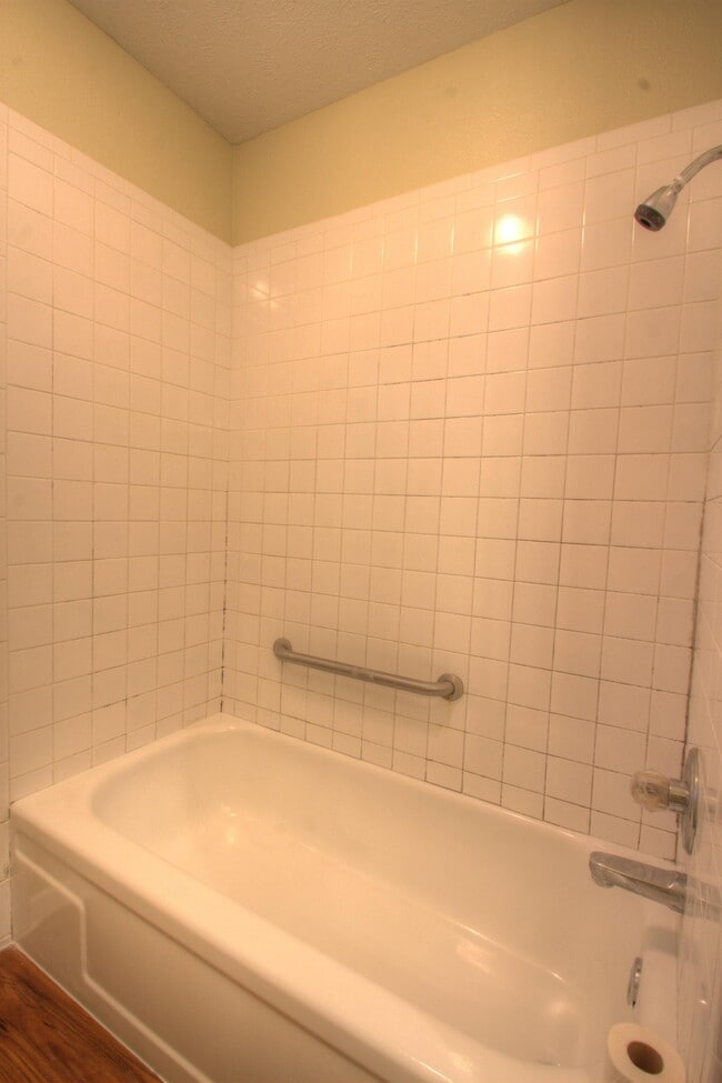 Building Photo - 4311 Marcell Cir W