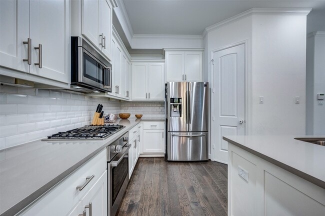 Building Photo - 1208 Peden St