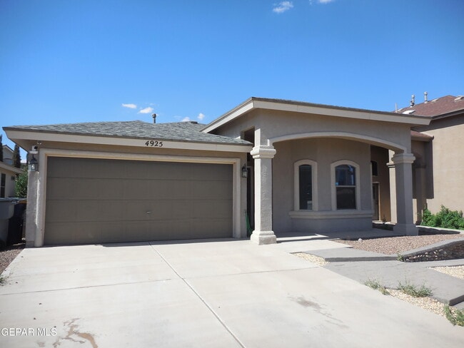 Primary Photo - 4925 Copper Ranch Ave
