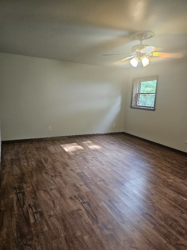 Building Photo - 139 Ladue Oaks Dr
