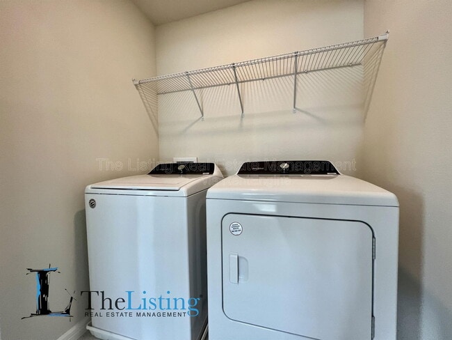 Building Photo - 2024 Cross Prairie Pkwy