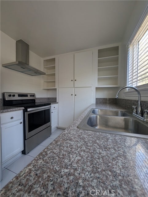 Building Photo - 665 W Altadena Dr