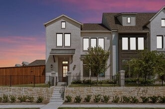 Building Photo - 12016 Dahlia Bay Dr