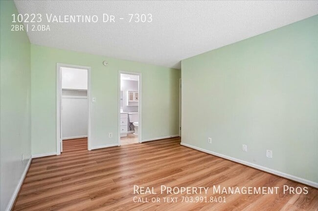 Building Photo - 10223 Valentino Dr