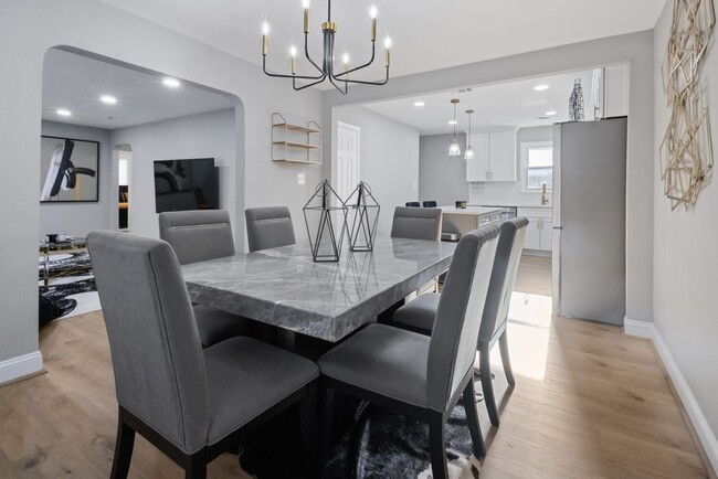 Building Photo - Charming 4BR House in Temple Hills