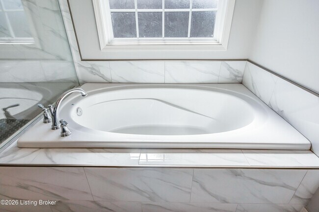 Building Photo - 14031 Halden Ridge Way