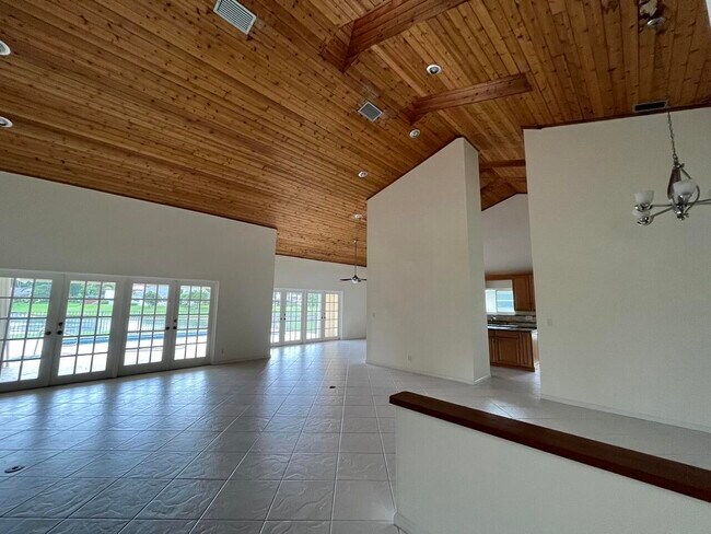 Building Photo - 4020 NW 24th Terrace