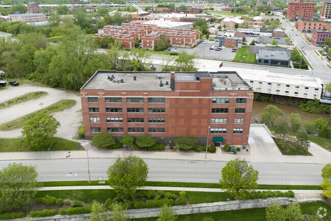 Aerial Photo - 110 Ottawa St