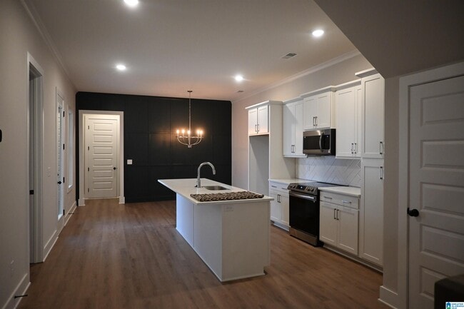 Building Photo - 1811 Kaver Ln