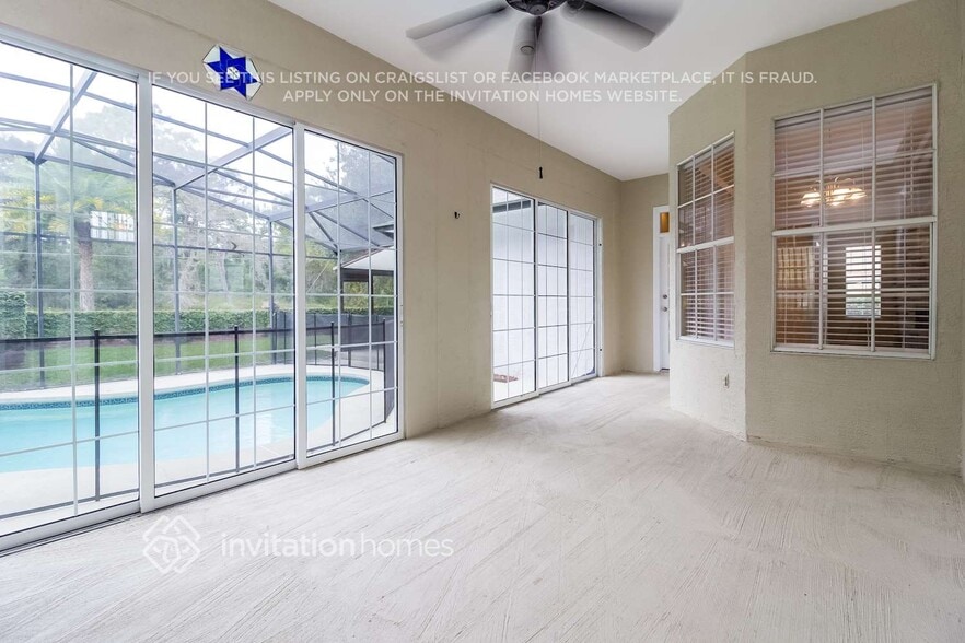 Building Photo - 594 Caledonia Pl