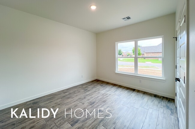 Building Photo - 12800 NW 6th St