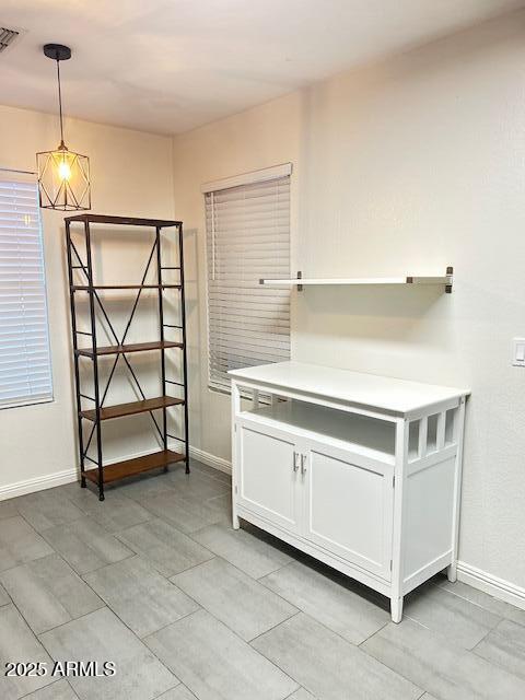 Building Photo - 959 E Arabian Dr