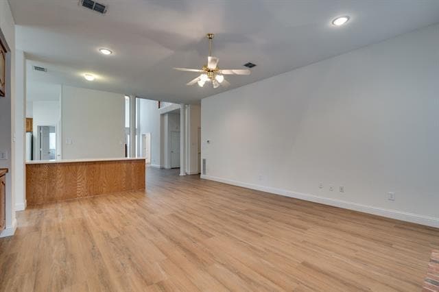 Building Photo - 106 Devron Ct