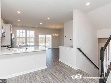 Building Photo - 1013 Tuscany Ln