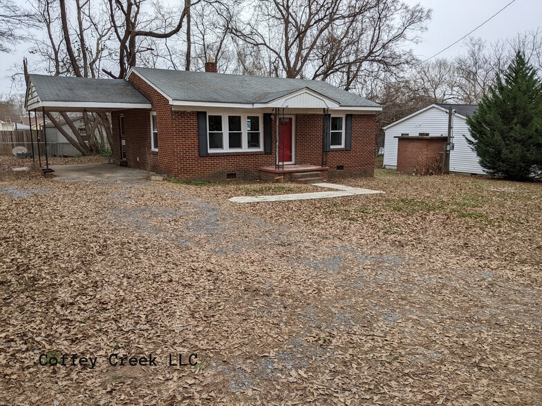 Building Photo - 3715 York Hwy