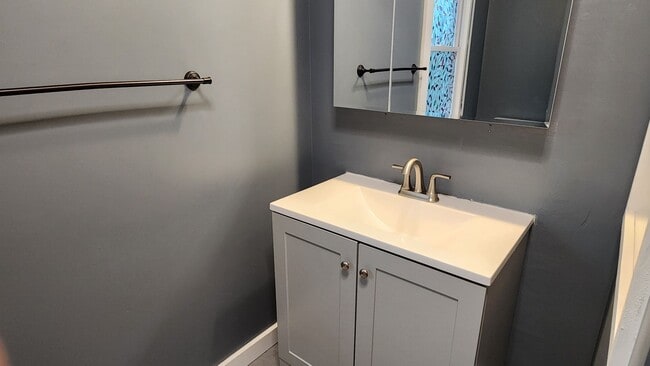 Building Photo - Three Bedroom Single Family Home in Olean NY! Remodeled and in Beautiful, Clean, and Move in Read...