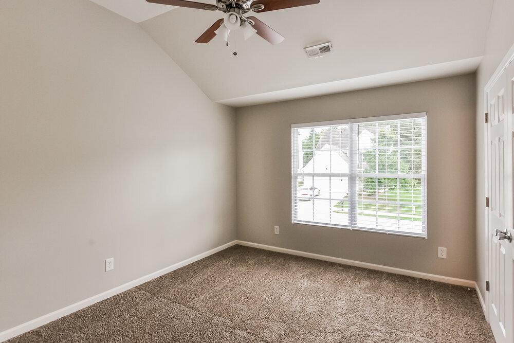 Building Photo - 3783 Burtons Barn St