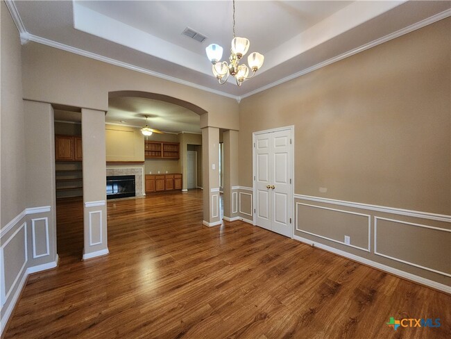 Building Photo - 1771 Oak Glen