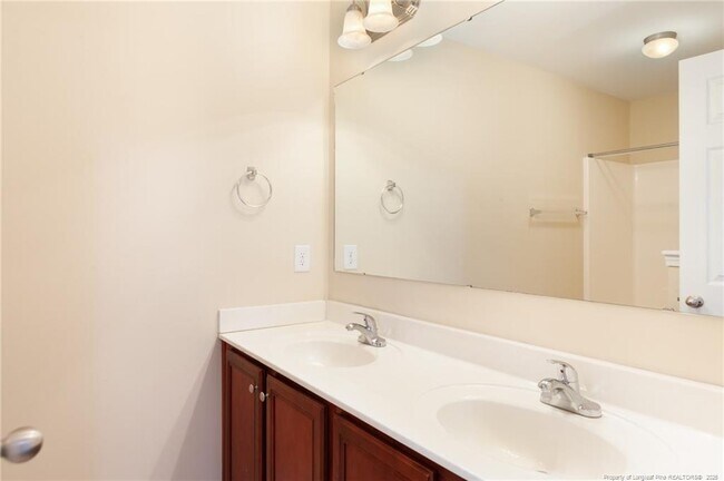 Building Photo - 2041 Gray Goose Loop