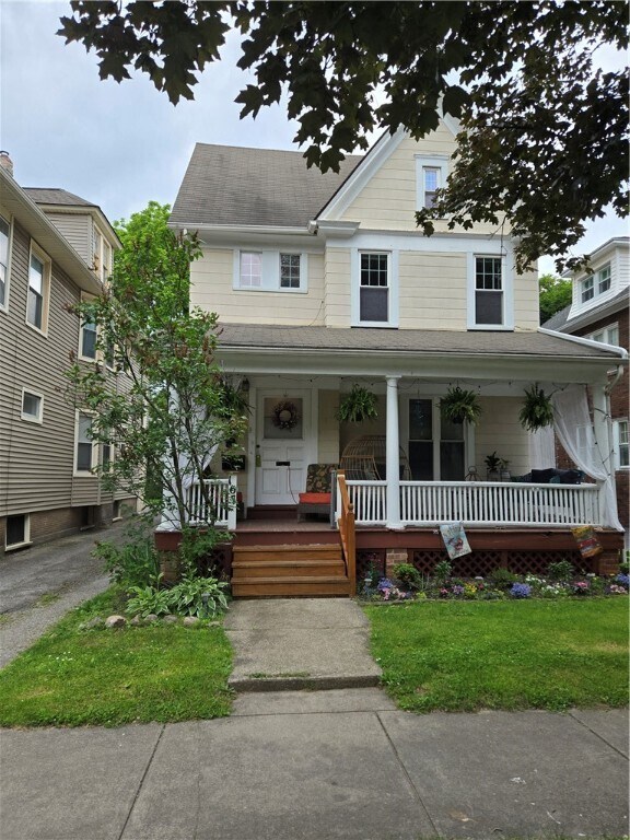 Primary Photo - 167 Rosedale St