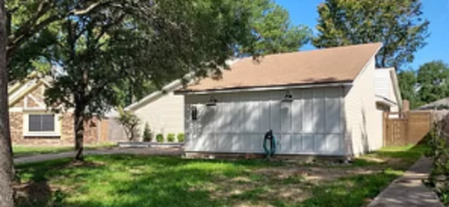 Building Photo - 311 Edgeton Ct
