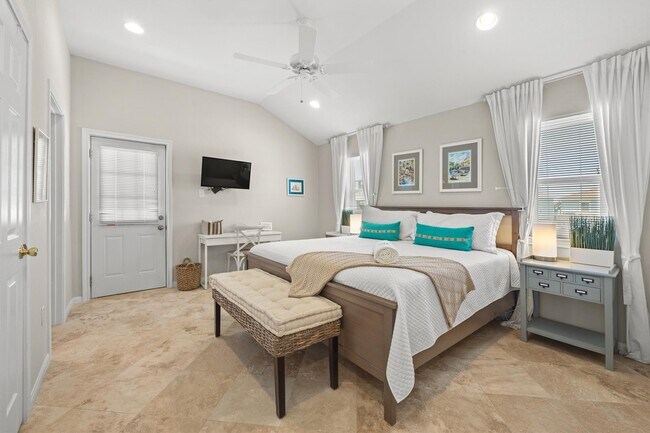 Building Photo - 22123 Cantina Dr