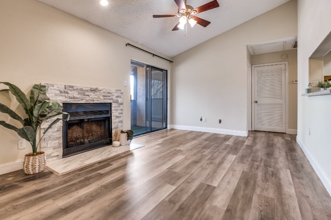 Building Photo - 1310 Harwell Dr