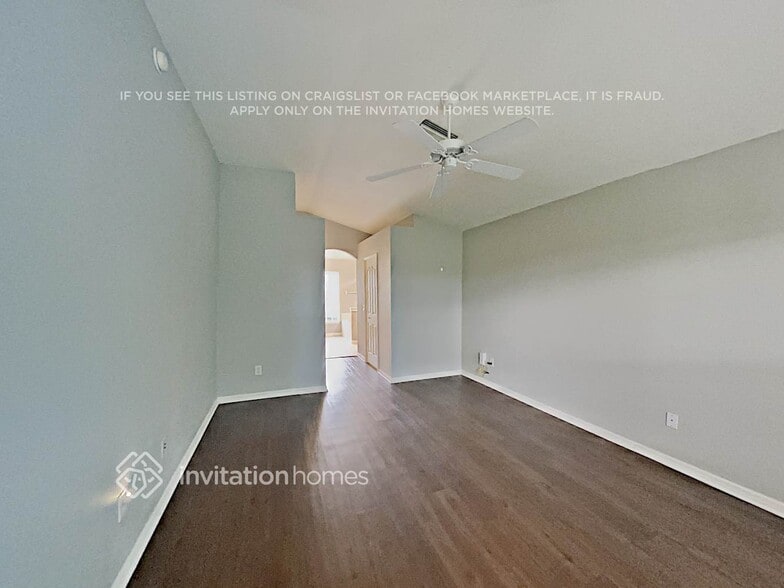 Building Photo - 391 Pine Springs Dr